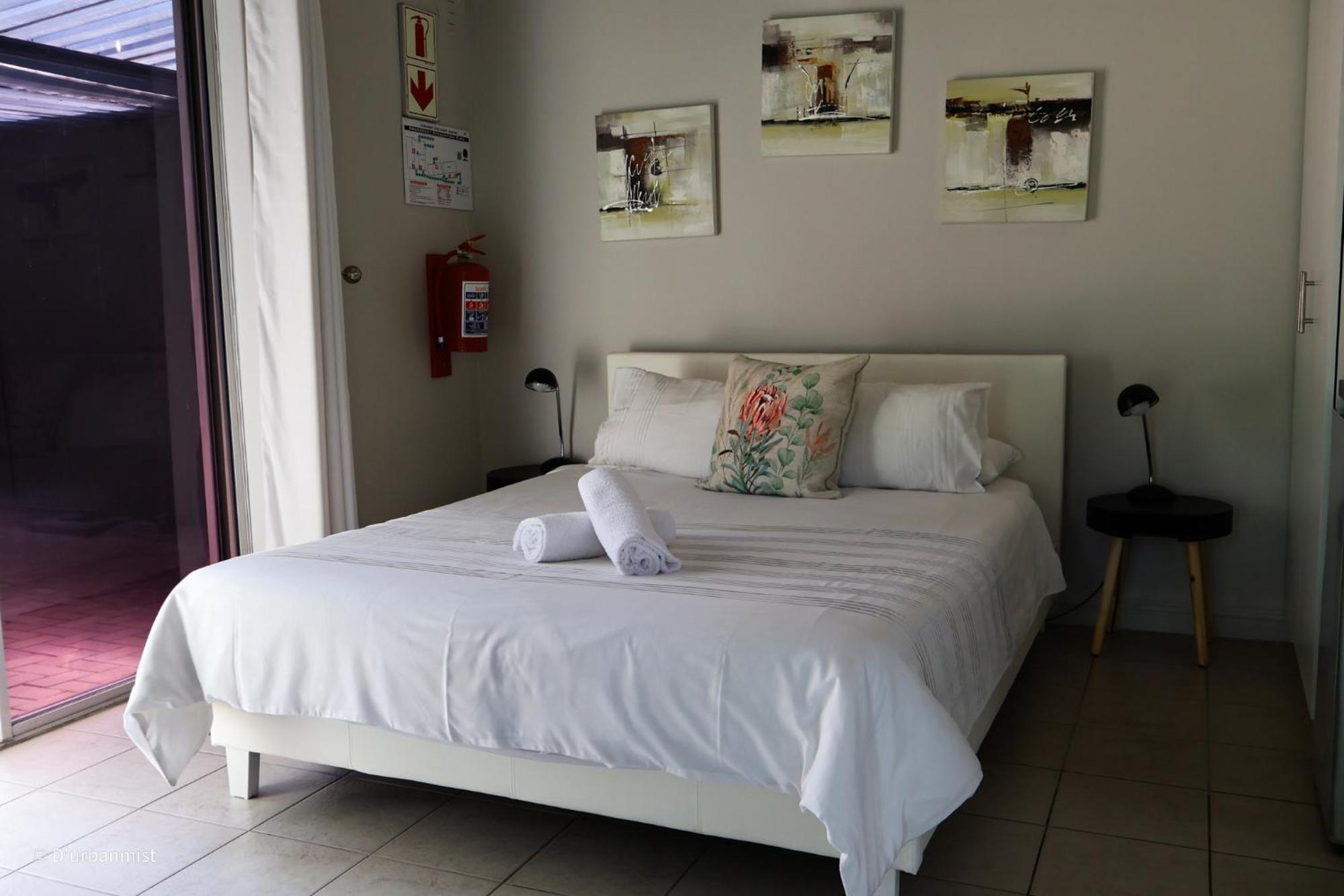 D'Urbanmist Self-Catering Guest House Durbanville Exterior photo