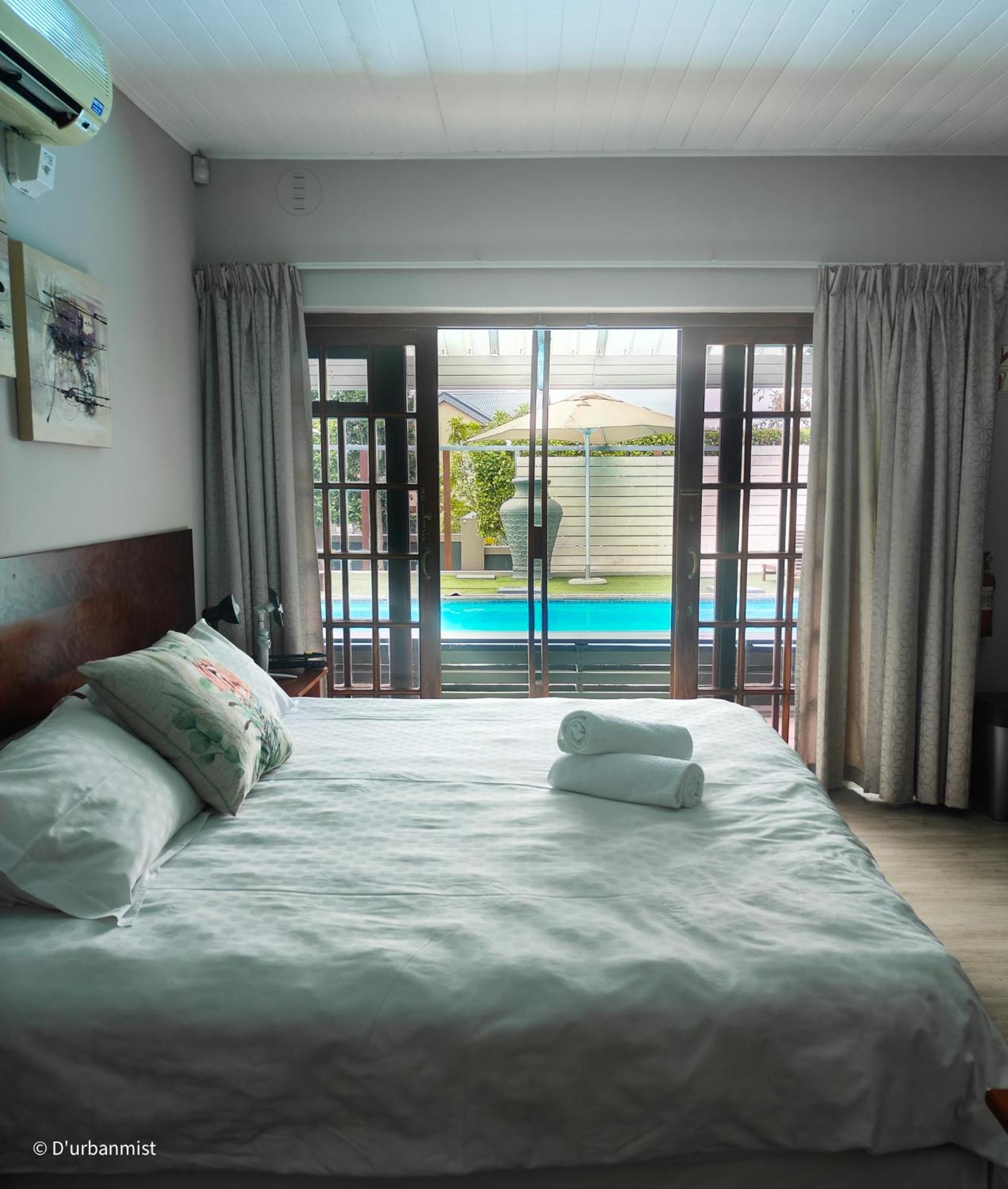 D'Urbanmist Self-Catering Guest House Durbanville Exterior photo