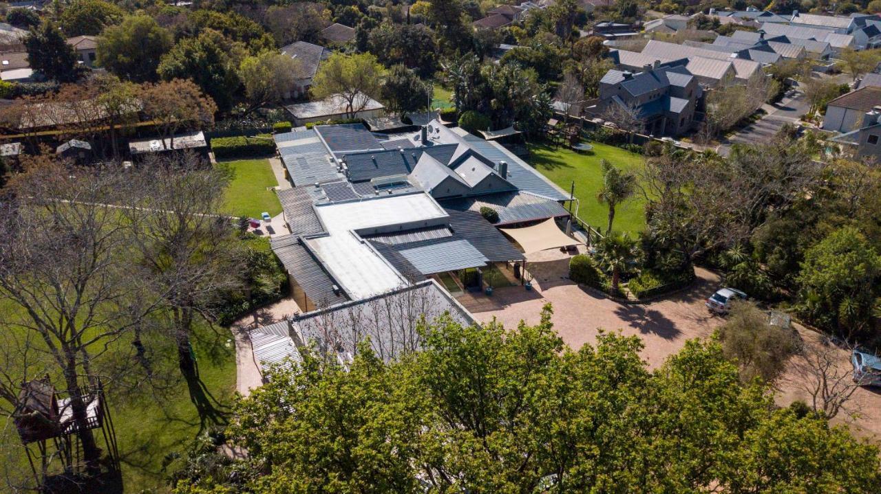 D'Urbanmist Self-Catering Guest House Durbanville Exterior photo